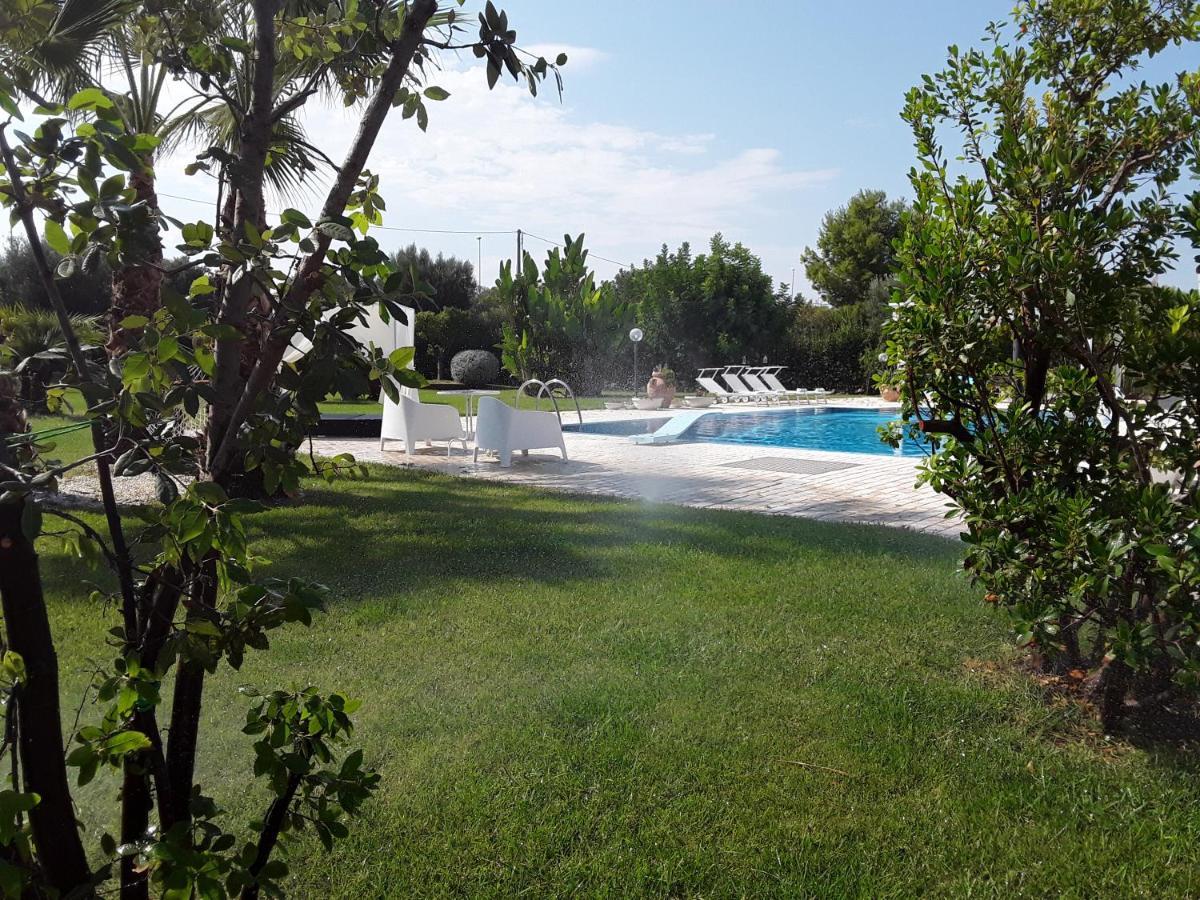 Santostefano Holidays Monopoli Exterior photo